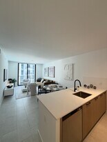 1690 NW 28th Ave, Unit 3G in Miami, FL - Building Photo