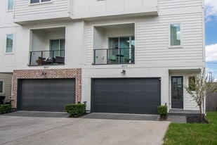 4919 Avenue J in Houston, TX - Building Photo