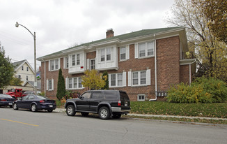 2309 E Locust St Apartments