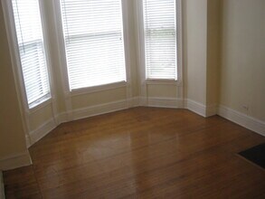 2522 N Burling St-Unit -3 in Chicago, IL - Building Photo - Building Photo