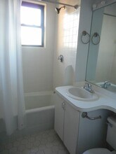 466 Park Dr, Unit 17 in Boston, MA - Building Photo - Building Photo