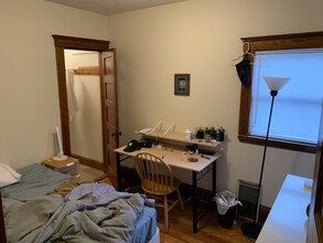 258 Boston Ave, Unit 3 in Medford, MA - Building Photo - Building Photo
