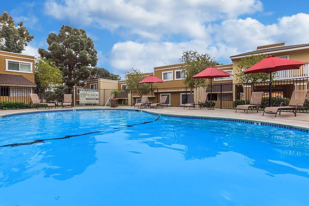 East Orange Village Apartments in Chula Vista, CA - Building Photo