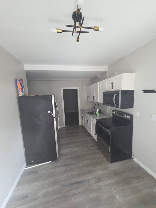 property at 1807 Luzerne St