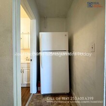 1002 S 14th St in Tacoma, WA - Building Photo - Building Photo