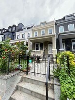 421 Newton Pl NW in Washington, DC - Building Photo