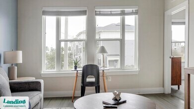 65 Sentosa Dr, Unit 282-211 in Saint Johns, FL - Foto de edificio - Building Photo