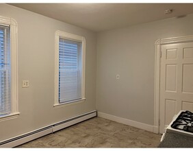 3 Carson St-Unit -1 in Boston, MA - Building Photo - Building Photo