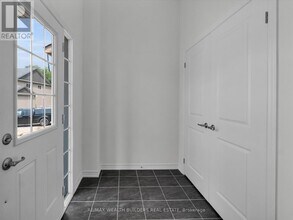 185 McEachern Ln in Gravenhurst, ON - Building Photo - Building Photo