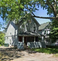 80 Rand St in Rochester, NY - Building Photo