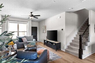 2500 Forest Creek Dr in Round Rock, TX - Building Photo - Building Photo