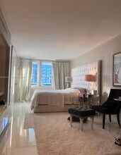 2301 Collins Ave in Miami Beach, FL - Building Photo - Building Photo