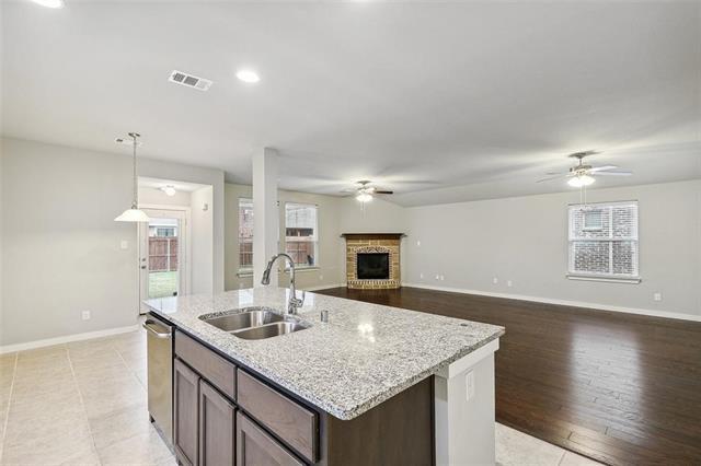 1212 White Dove Dr in Little Elm, TX - Building Photo - Building Photo