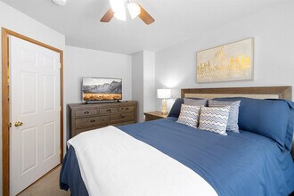 12 Hannah Ln, Unit SI ID1308978P in Morgantown, WV - Building Photo - Building Photo