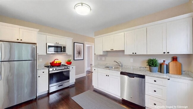 property at 6 Ashmont Ct