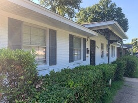 1897 Cherry Rd in Memphis, TN - Building Photo