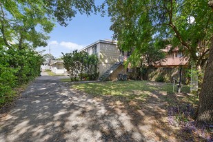 617 Central Ave in Jefferson, LA - Foto de edificio - Building Photo