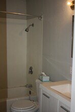 2621 28th St in Lubbock, TX - Foto de edificio - Building Photo