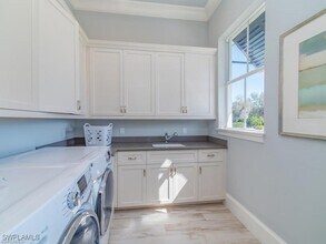 1795 Hummingbird Ct in Marco Island, FL - Building Photo - Building Photo