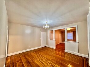 700 Hudson Ave in Secaucus, NJ - Building Photo - Building Photo