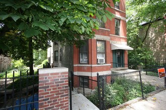 1718 N Honore St in Chicago, IL - Building Photo - Building Photo