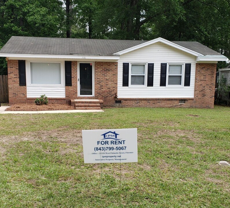 1110 Sherwood Dr in Florence, SC - Building Photo