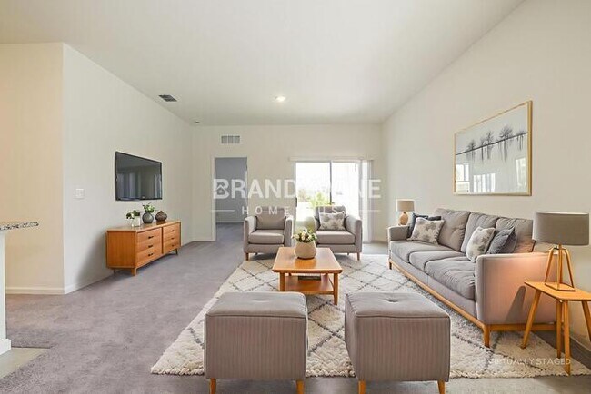 1343 Dalkeith Cv in Sanford, FL - Foto de edificio - Building Photo