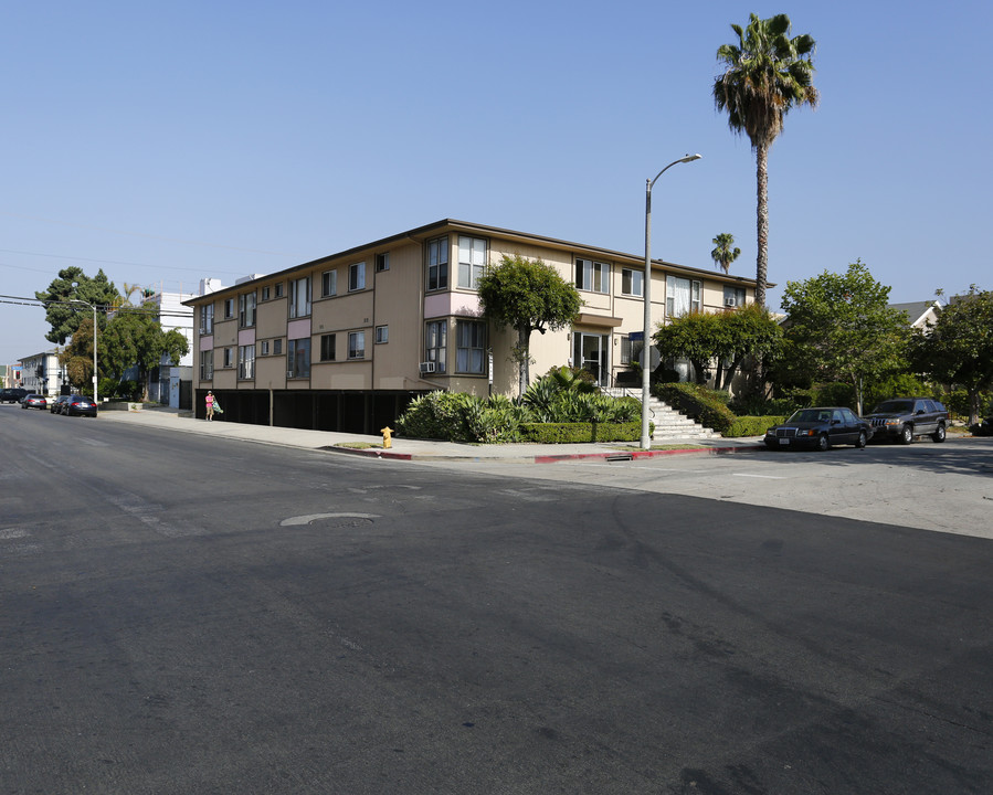 871 S Gramercy Pl in Los Angeles, CA - Foto de edificio