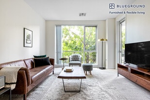 550 Moreland Way in Santa Clara, CA - Building Photo