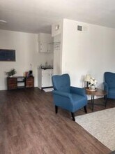 710 W McNeese St in Lake Charles, LA - Building Photo - Building Photo