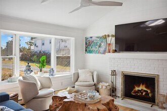 66 Library Ave in Westhampton Beach, NY - Building Photo - Building Photo