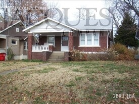 1321 E Harrison St in Springfield, MO - Building Photo