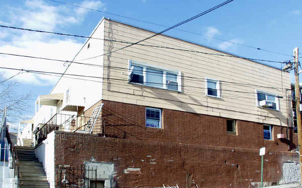 6503 Madison St in West New York, NJ - Building Photo