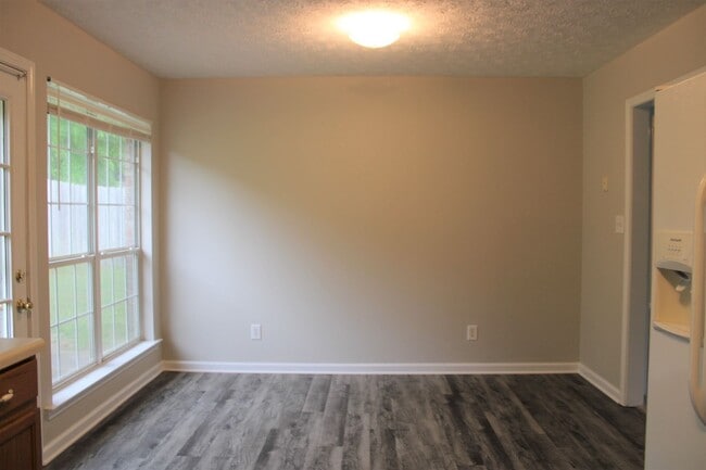 236 Magnolia Dr in Prattville, AL - Building Photo - Building Photo