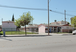 4600-4606 Florence Ave Apartments