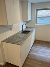 2724 Anderson Ferry Rd-Unit -1 in Cincinnati, OH - Building Photo - Building Photo