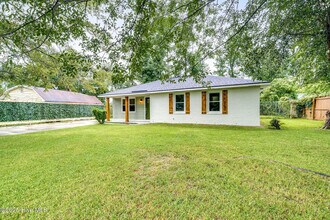 114 Candlewood Dr in Wilmington, NC - Building Photo - Building Photo