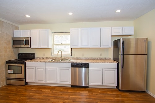 1202 Marie St in Brenham, TX - Building Photo - Building Photo