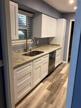18800 Egret Bay Blvd in Houston, TX - Building Photo - Building Photo