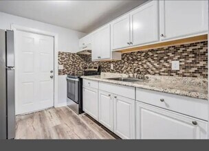 1707 E Idell St in Tampa, FL - Building Photo - Building Photo