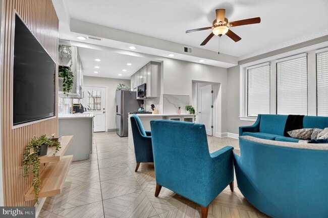 1919 19th St NW in Washington, DC - Building Photo - Building Photo