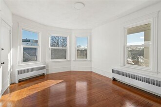 19 Vale St-Unit -3 in Providence, RI - Building Photo - Building Photo