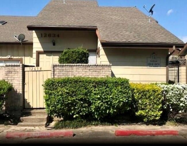 property at 12634 Newbrook Dr