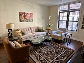 1111 25th St NW, Unit 407 in Washington, DC - Building Photo