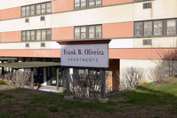 Oliveria Apartments in Fall River, MA - Foto de edificio - Building Photo