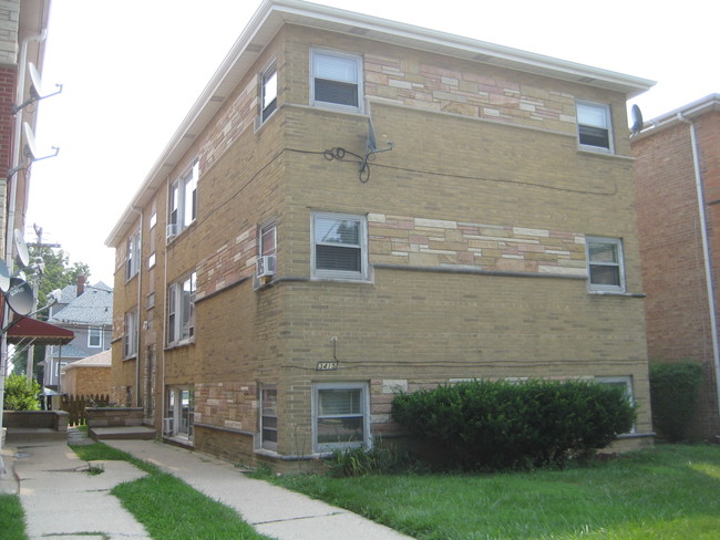 3415 Oak Park Ave. Berwyn, IL. 60402