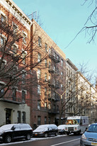 233 W 21st St in New York, NY - Building Photo - Building Photo