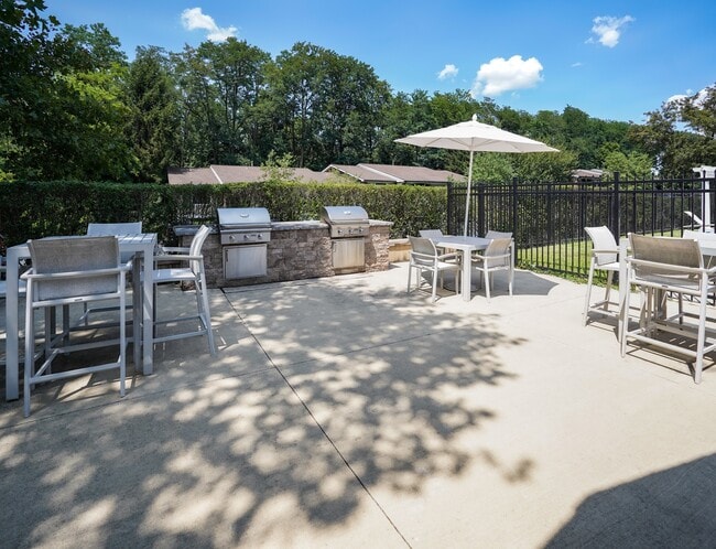 Goshen Terrace in West Chester, PA - Foto de edificio - Building Photo