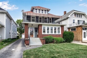 744 Tacoma Ave in Buffalo, NY - Building Photo - Building Photo
