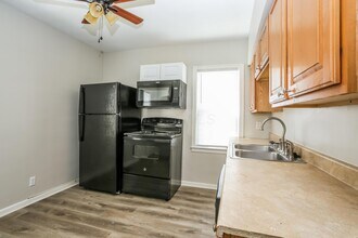 731 S Highland Ave in Columbus, OH - Building Photo - Building Photo